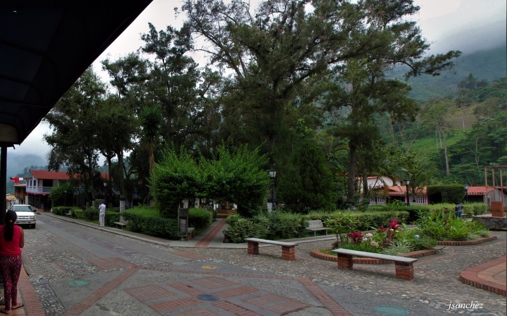 Plaza Bolivar San simon (2).jpg