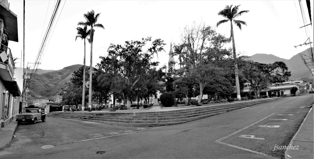 PANORAMICA PLAZA JAUREGUI (2)